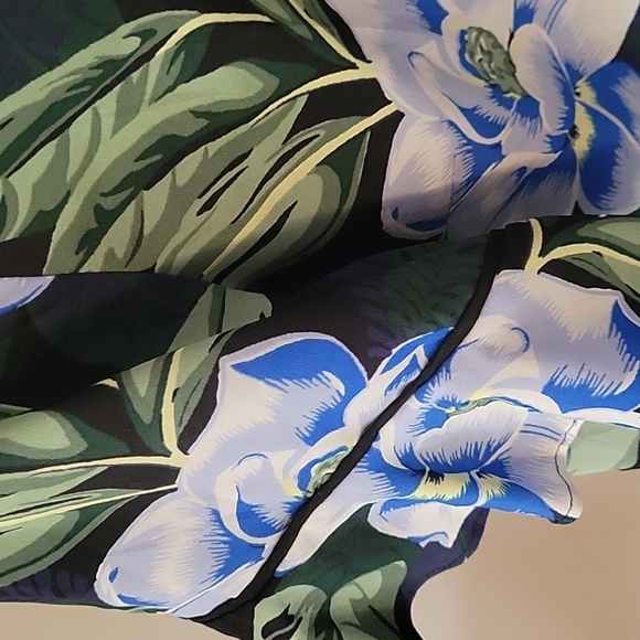 Banana  Republic L top - Picture 5 of 7